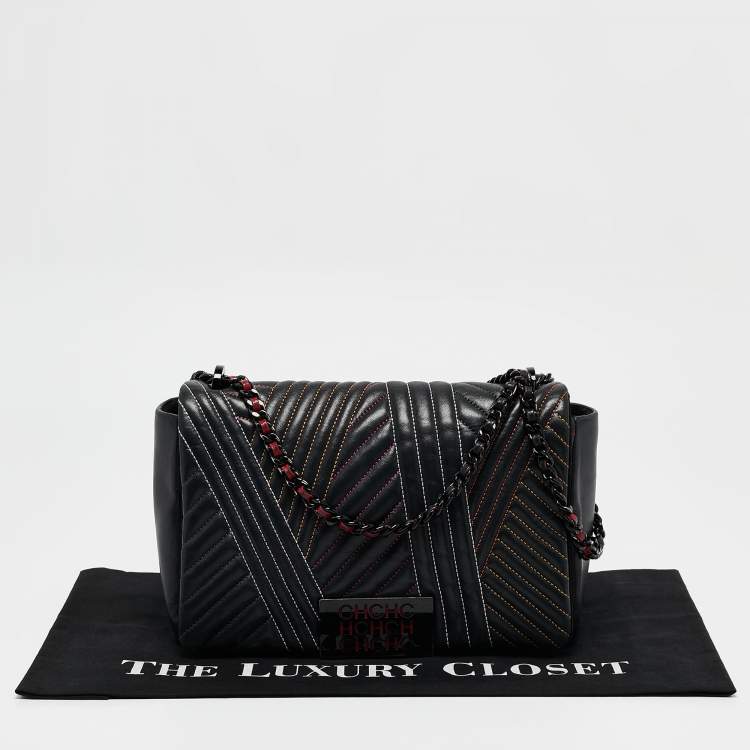 Pre Owned CH Carolina Herrera Black Quilted Leather Medium Stitched Bimba Flap Bag