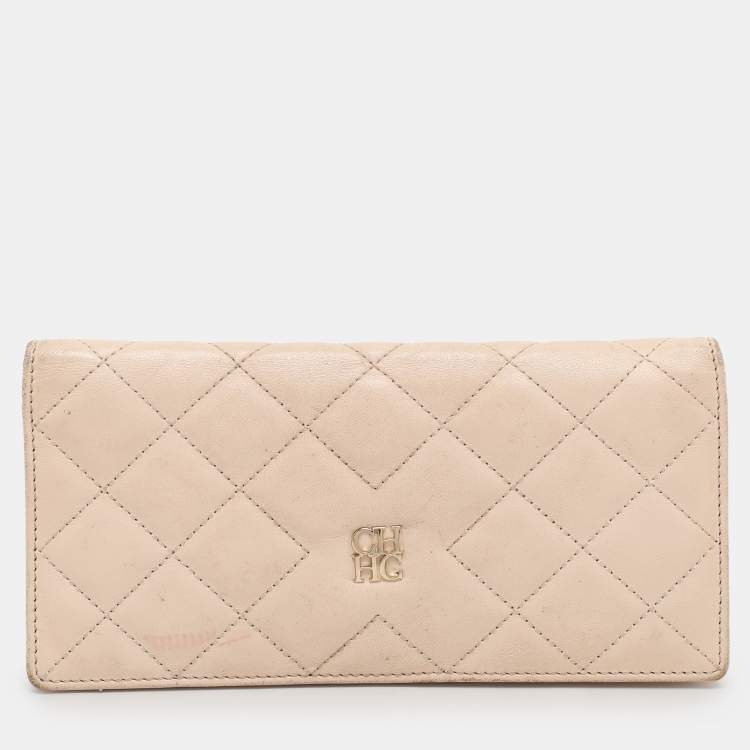 Pre Owned CH Carolina Herrera Cream Leather Continental Bifold Wallet