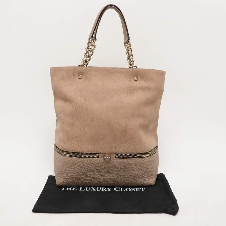 Pre Owned CH Carolina Herrera Beige Leather Zip Detail Chain Tote