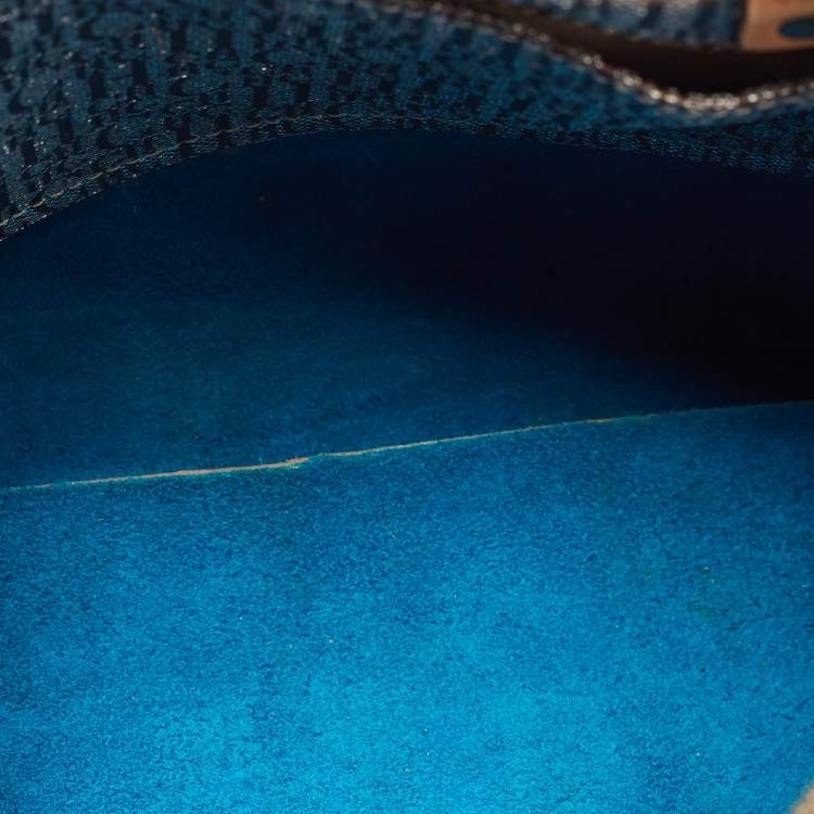 Pre Owned CH Carolina Herrera Blue Monogram Embossed Leather Large Andy Boston Bag