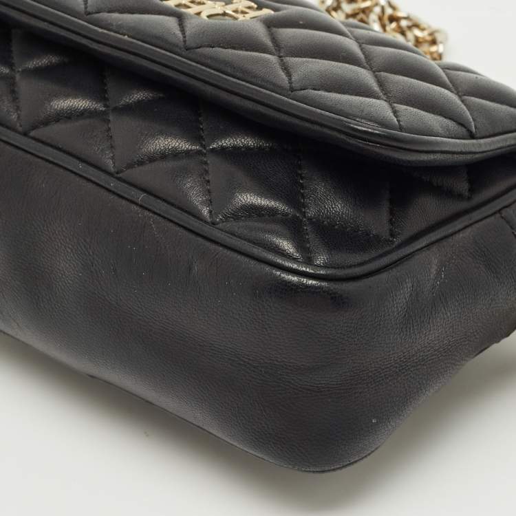 Pre Owned CH Carolina Herrera Black Quilted Leather Chain Crossbody Bag