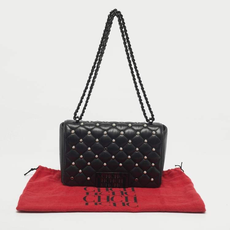 Pre Owned CH Carolina Herrera Black Quilted Leather Pearl Studded Flap Chain Shoulder Bag