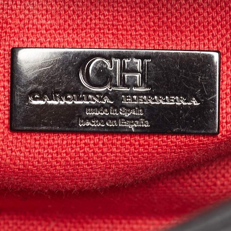 Pre Owned CH Carolina Herrera Black Quilted Leather Pearl Studded Flap Chain Shoulder Bag