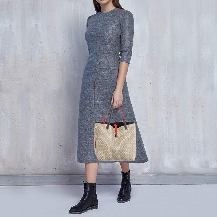 Pre Owned CH Carolina Herrera Beige/Red Monogram Coated Canvas and Leather Matryoshka Padlock Bag