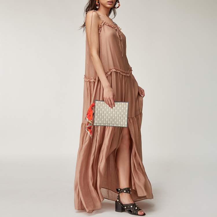 Pre Owned CH Carolina Herrera Beige/Brown Monogram Canvas Continental Pouch