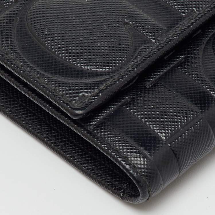 Pre Owned CH Carolina Herrera Black Leather Logo Embossed Trifold Wallet