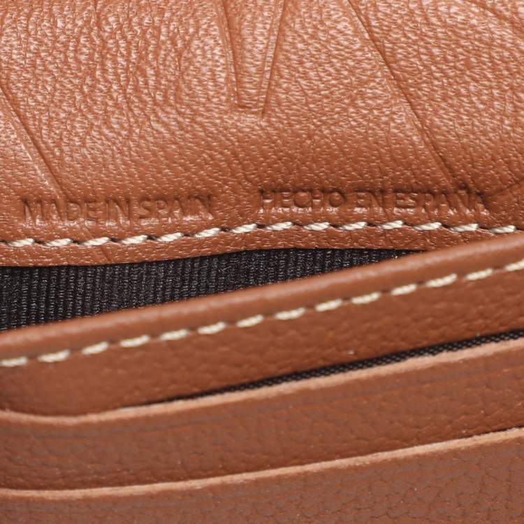 Pre Owned CH Carolina Herrera Brown Monogram Leather Matryoshka Lock Compact Wallet