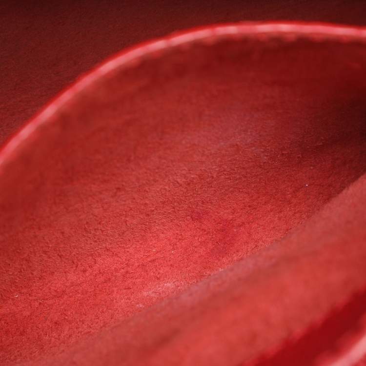 Pre Owned CH Carolina Herrera Minuetto Small Red Leather Top Handle Bag 