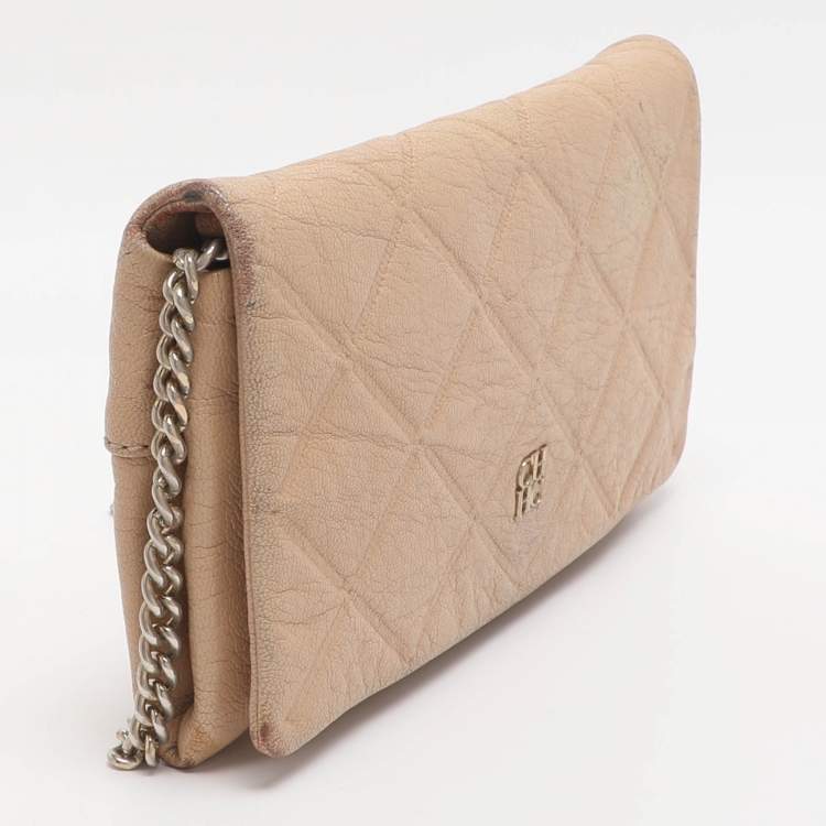 Pre Owned CH Carolina Herrera Beige Quilted Leather Chain Clutch