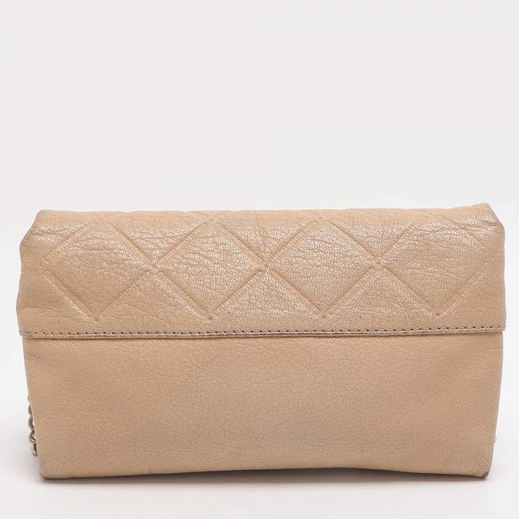 Pre Owned CH Carolina Herrera Beige Quilted Leather Chain Clutch