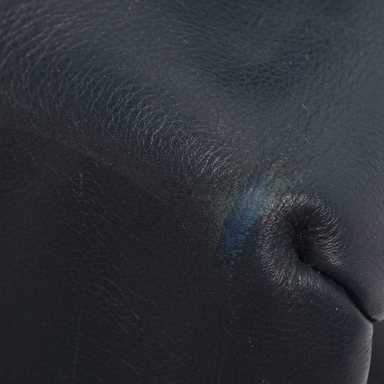 Pre Owned CH Carolina Herrera Camelot Blue Leather Top Handle Bag