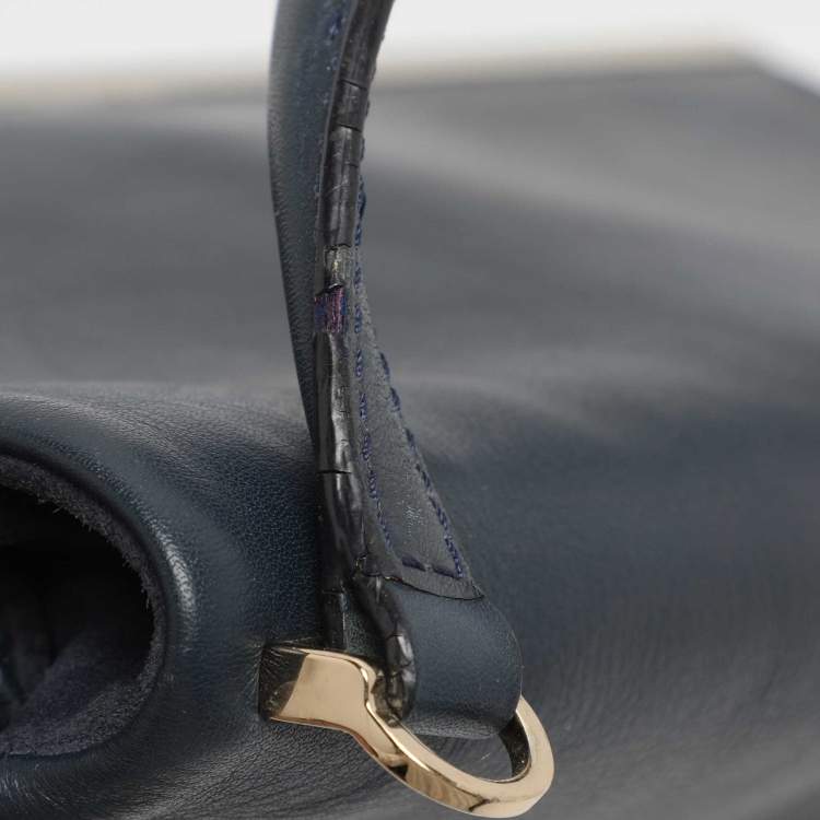 Pre Owned CH Carolina Herrera Camelot Blue Leather Top Handle Bag