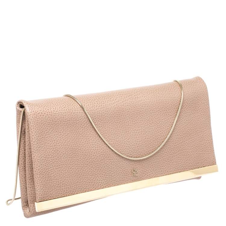 Pre Owned Carolina Herrera Beige Leather Chain Clutch
