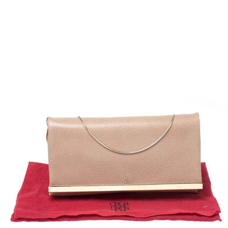 Pre Owned Carolina Herrera Beige Leather Chain Clutch