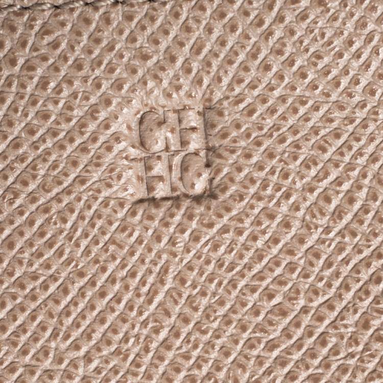 Pre Owned Carolina Herrera Beige Leather Compact Wallet