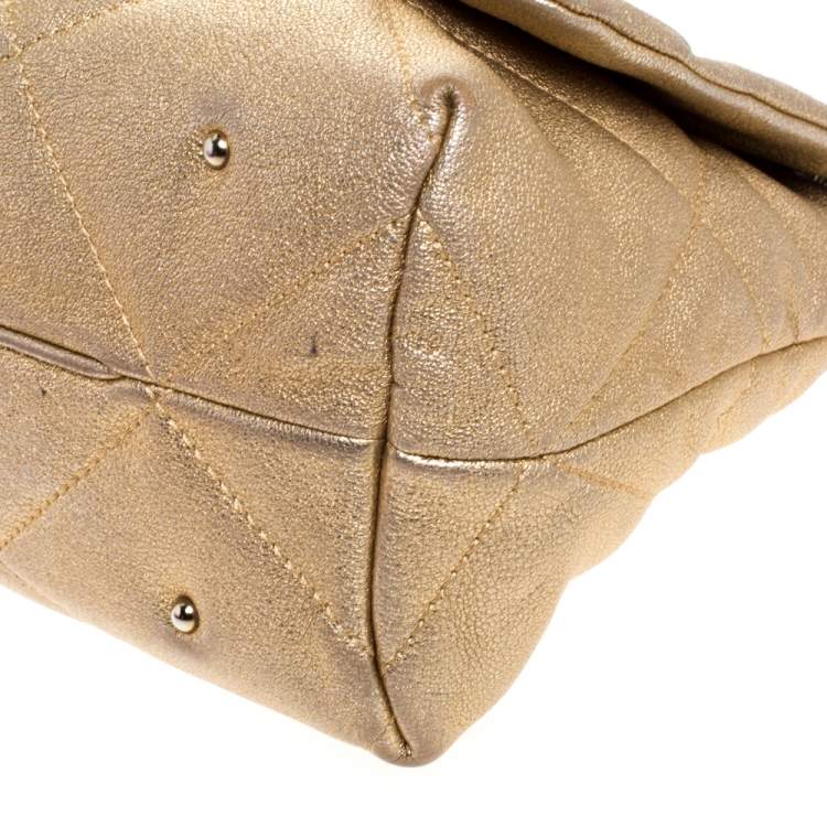 Pre Owned Carolina Herrera Metallic Gold Leather Flap Shoulder Bag