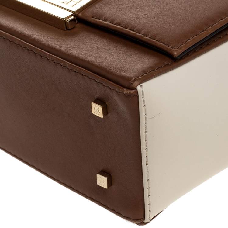 مملوكة مسبقًا Carolina Herrera Bicolor Leather Flap Shoulder Bag