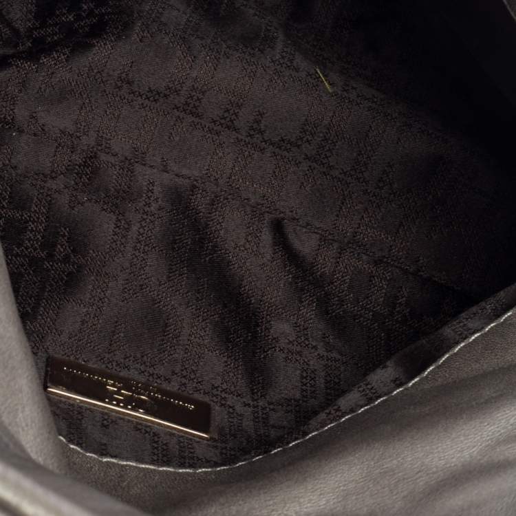 Pre Owned Carolina Herrera Grey Quilted Leather Shoulder Bag