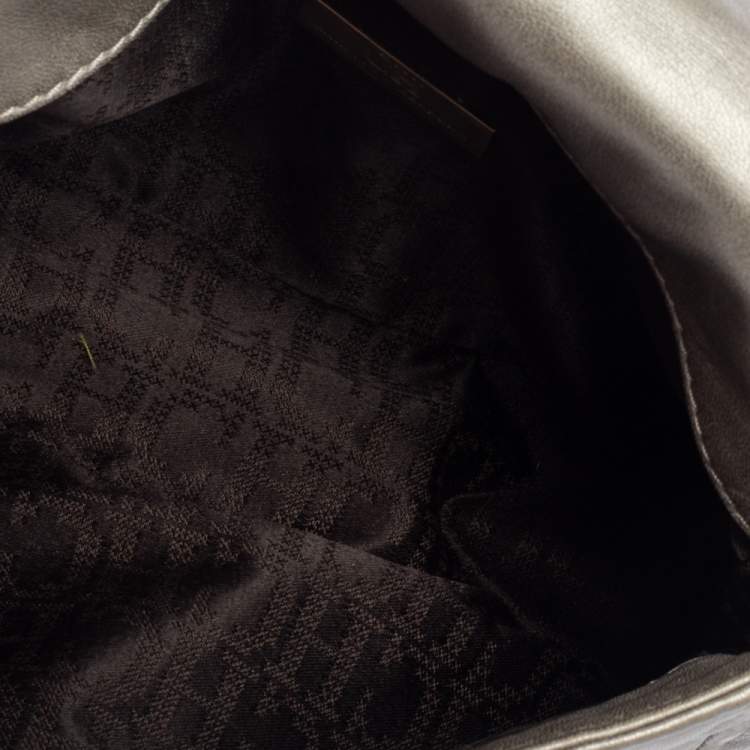 Pre Owned Carolina Herrera Grey Quilted Leather Shoulder Bag