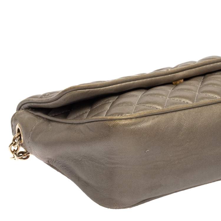 Pre Owned Carolina Herrera Grey Quilted Leather Shoulder Bag