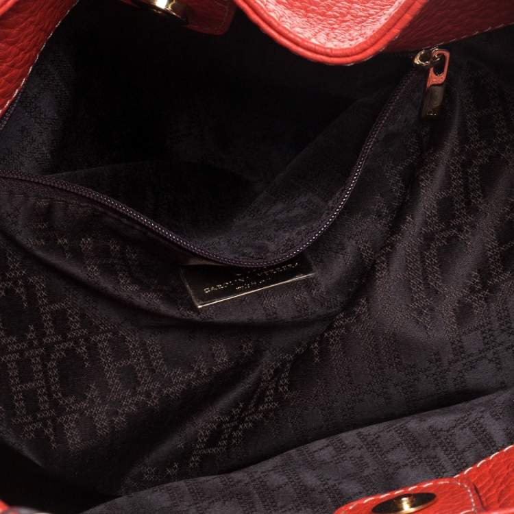 Pre Owned Carolina Herrera Red Grain Leather Hobo