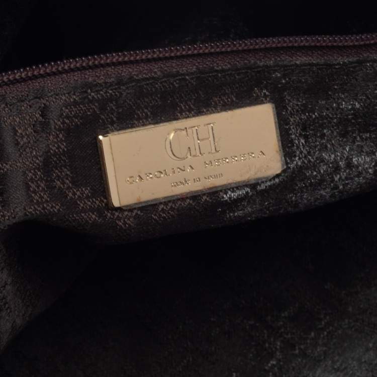 Pre Owned Carolina Herrera Red Studded Logo Leather Tassel Shoulder Bag