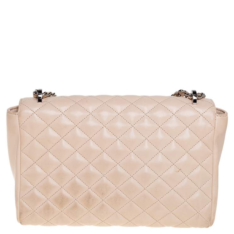 مملوكة مسبقًا Carolina Herrera Beige Quilted Leather Shoulder Bag