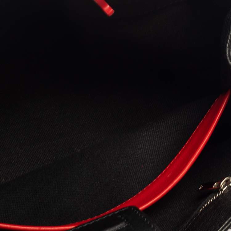 مملوكة مسبقًا CH Carolina Herrera Black Embossed Leather Charm Tote