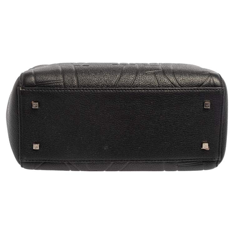 مملوكة مسبقًا CH Carolina Herrera Black Embossed Leather Charm Tote
