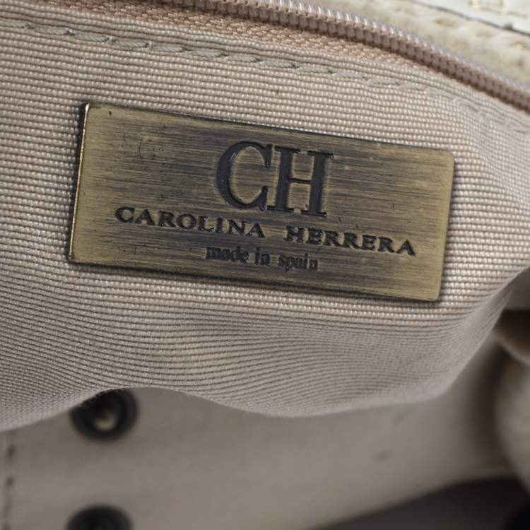 Pre Owned Carolina Herrera Cream White Quilted Monogram Leather Chain Tote