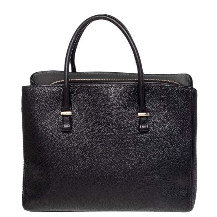 Pre Owned CH Carolina Herrera Black Leather Zip Satchel