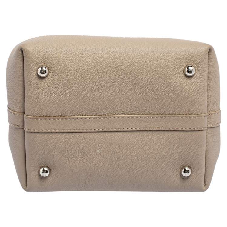 Pre Owned Carolina Herrera Grey Leather Small Matryoshka Locked Tote