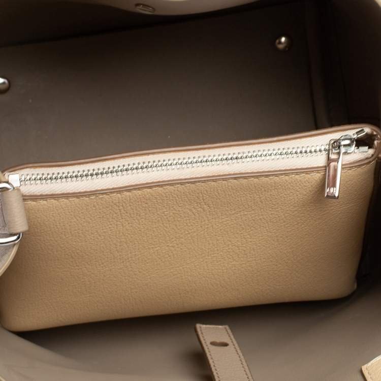 Pre Owned Carolina Herrera Grey Leather Small Matryoshka Locked Tote