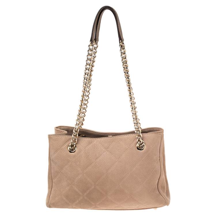 Pre Owned Carolina Herrera Beige Quilted Nubuck Leather Chain Shopper Tote