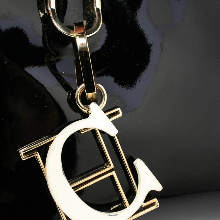 Pre Owned Carolina Herrera Black Patent Leather Micro Logo Charm Satchel