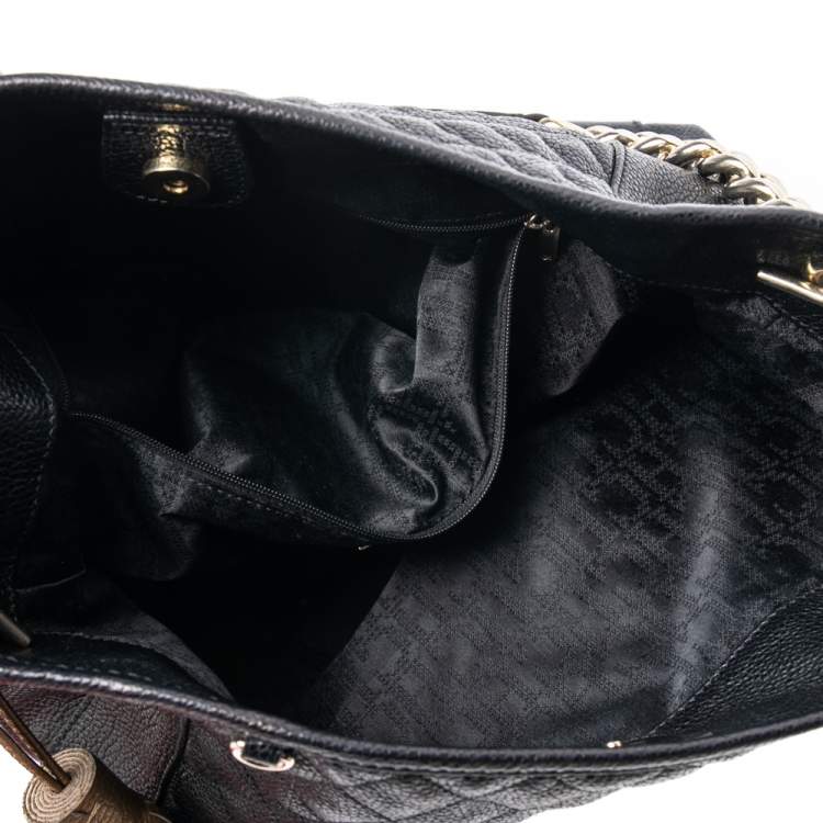 Pre Owned CH Carolina Herrera Black Quilted Leather Chain Hobo