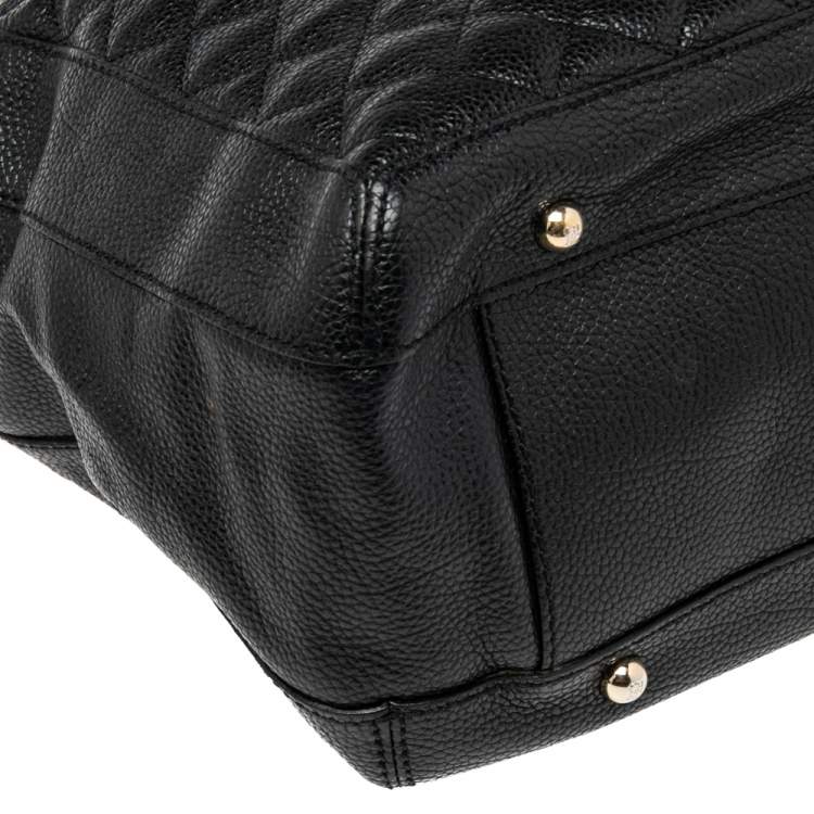 Pre Owned CH Carolina Herrera Black Quilted Leather Chain Hobo