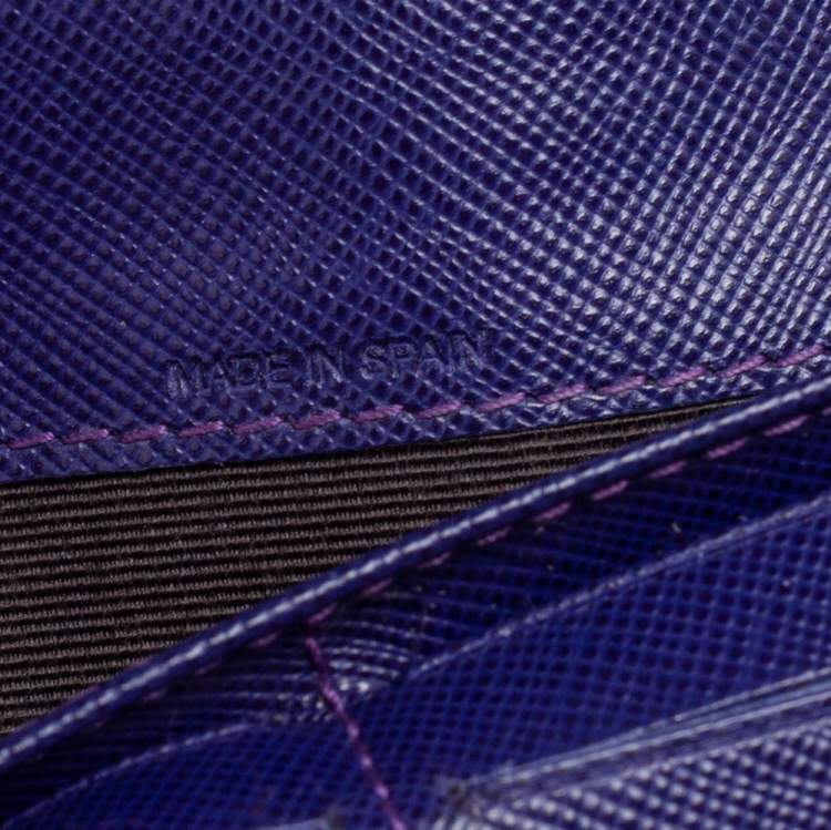 Pre Owned CH Carolina Herrera Monogram Embossed Leather Trifold Wallet 