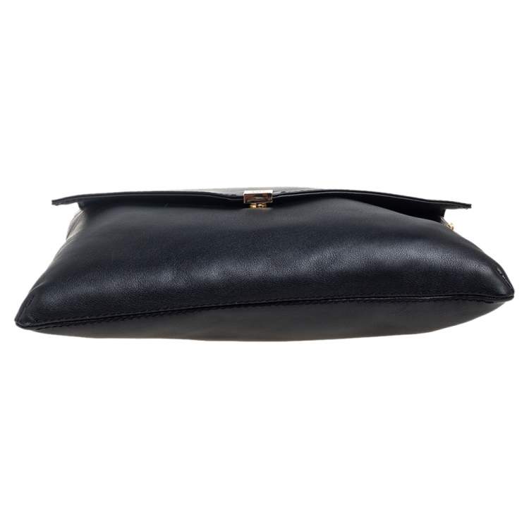 Pre Owned CH Carolina Herrera Black Leather Envelope Shoulder Bag