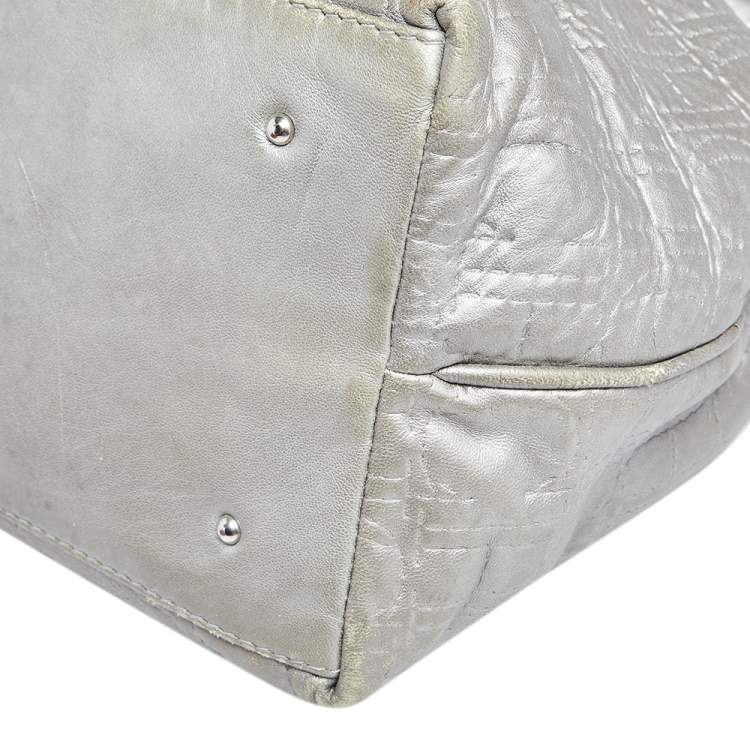 Pre Owned Carolina Herrera Metallic Grey Monogram Leather Bucket Bag