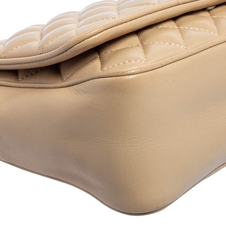 Pre Owned CH Carolina Herrera Beige Quilted Leather Flap Chain Shoulder Bag
