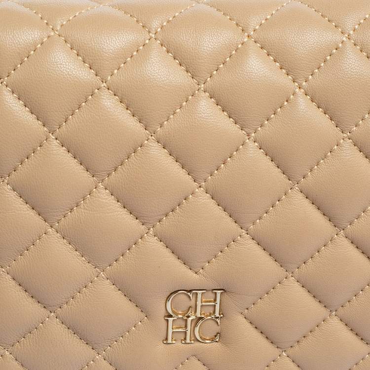 Pre Owned CH Carolina Herrera Beige Quilted Leather Flap Chain Shoulder Bag