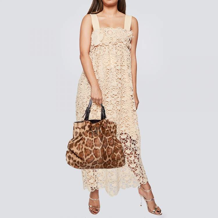 مملوكة مسبقًا CH Carolina Herrera Brown/Beige Leopard Print Calfhair Pleated Logo Shoulder Bag