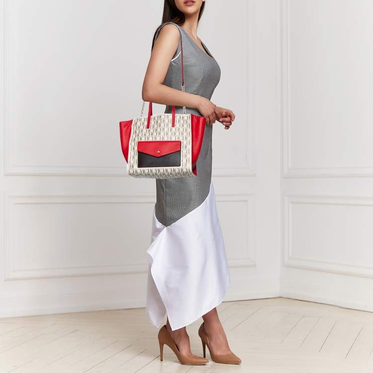 Pre Owned CH Carolina Herrera Multicolor Signature Coated Canvas and Leather Front Pocket Tote