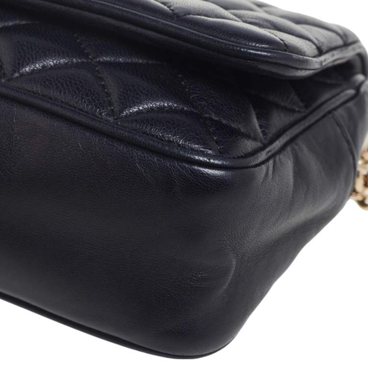 Pre Owned CH Carolina Herrera Black Quilted Leather Flap Chain Shoulder Bag
