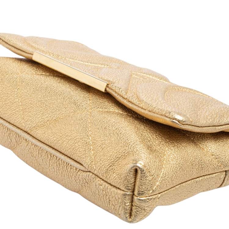 مملوكة مسبقًا CH Carolina Herrera Gold Quilted Leather Flap Chain Shoulder Bag