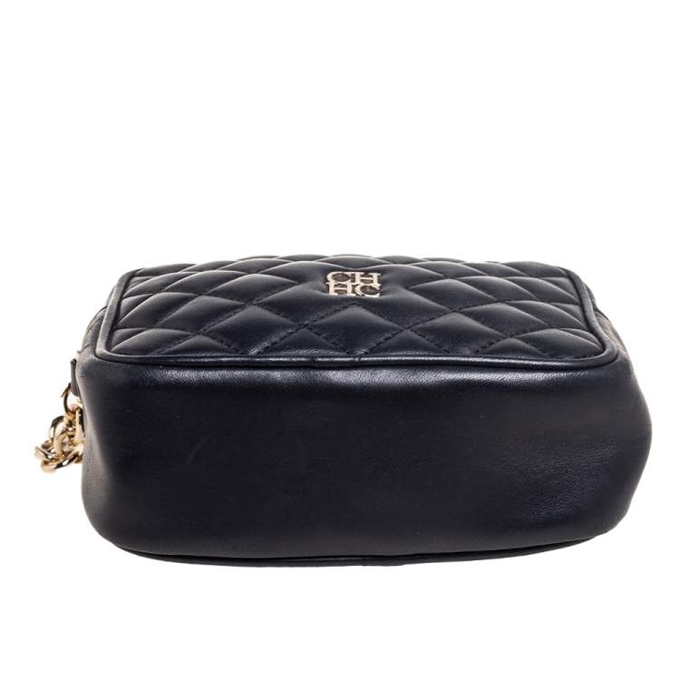 مملوكة مسبقًا CH Carolina Herrera Black Quilted Leather Logo Crossbody Bag