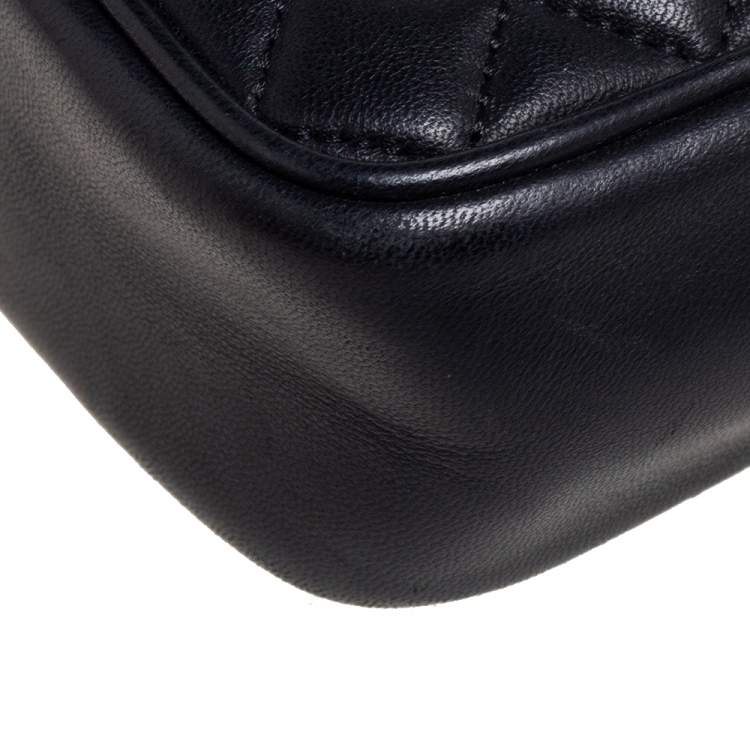 مملوكة مسبقًا CH Carolina Herrera Black Quilted Leather Logo Crossbody Bag