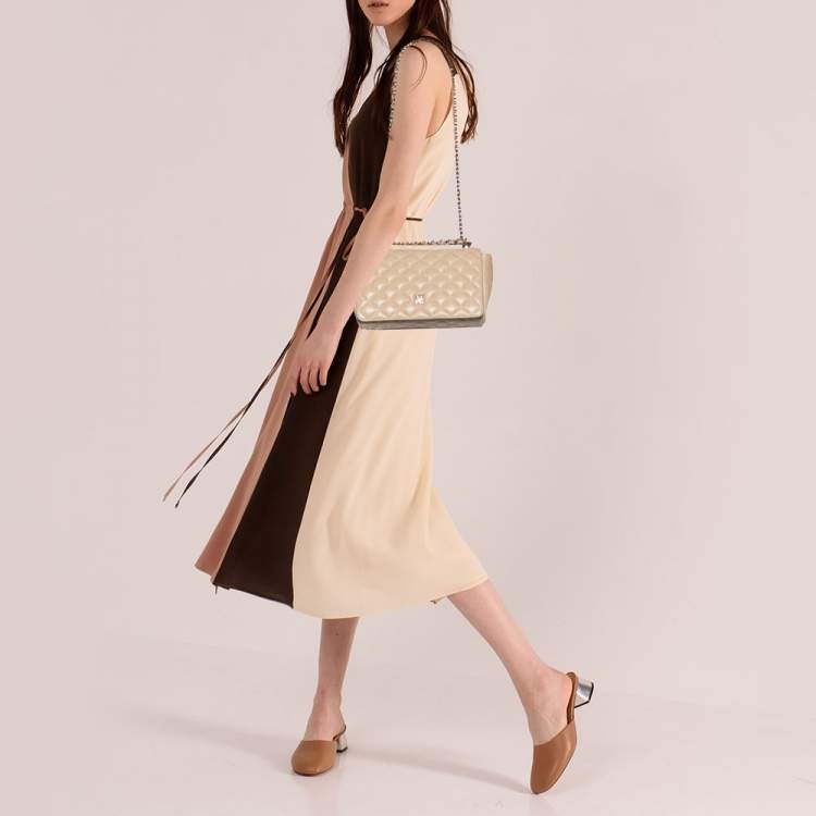 Pre Owned CH Carolina Herrera Beige Quilted Leather Flap Shoulder Bag