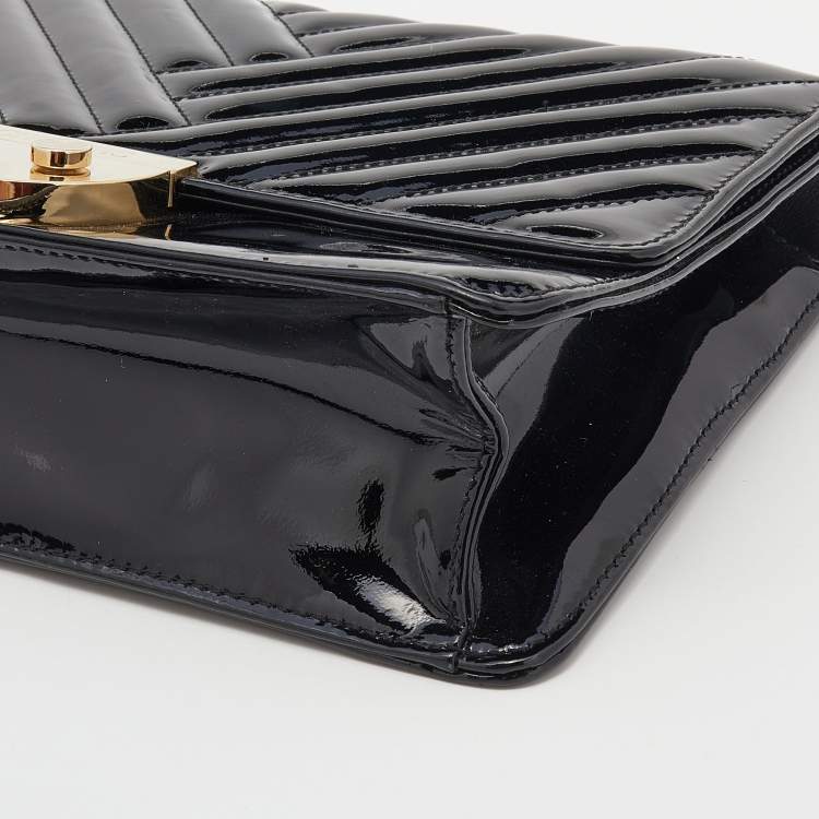 Pre Owned CH Carolina Herrera Black Patent Leather Chain Top Handle Bag